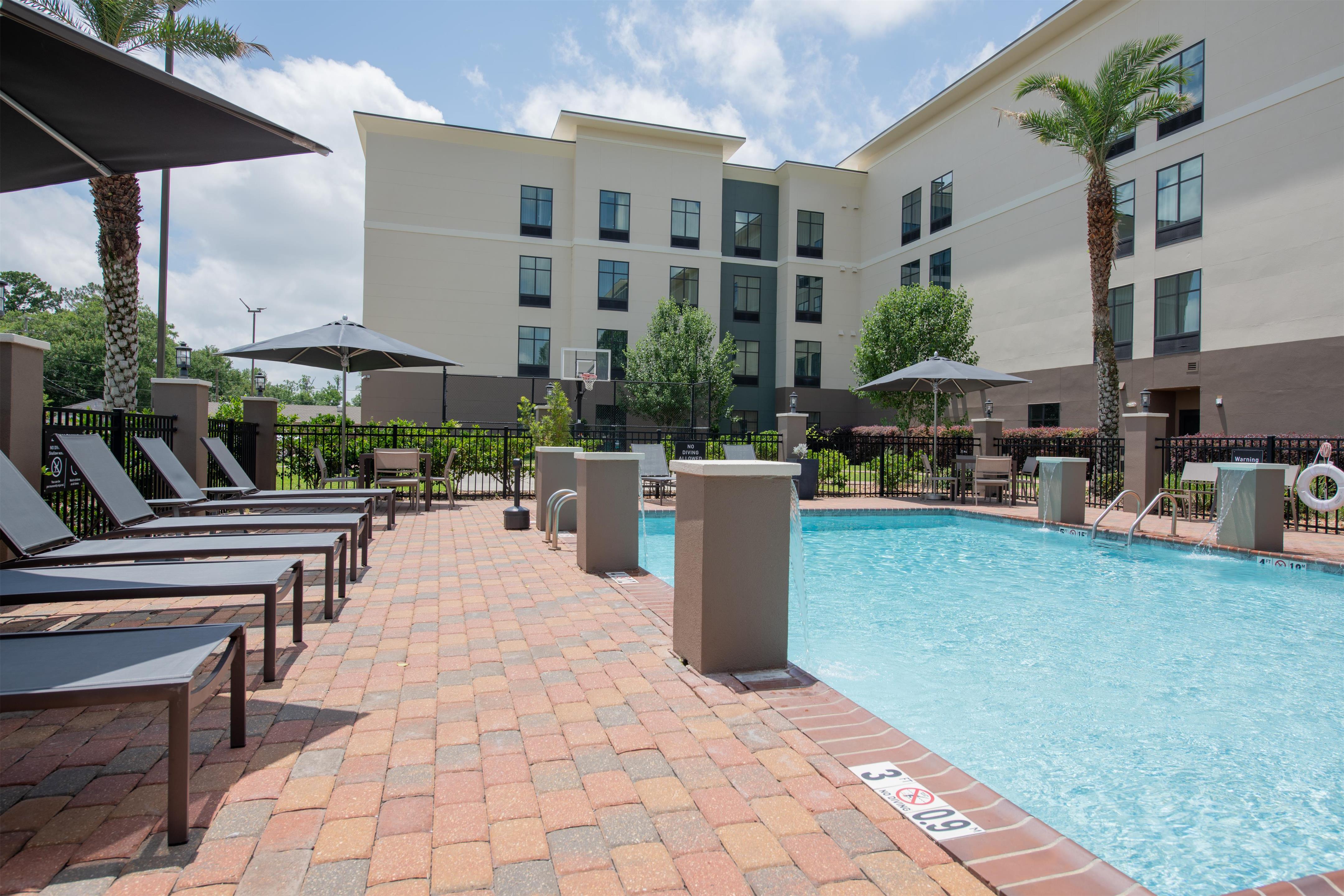Pool | Homewood Suites Houma, La
