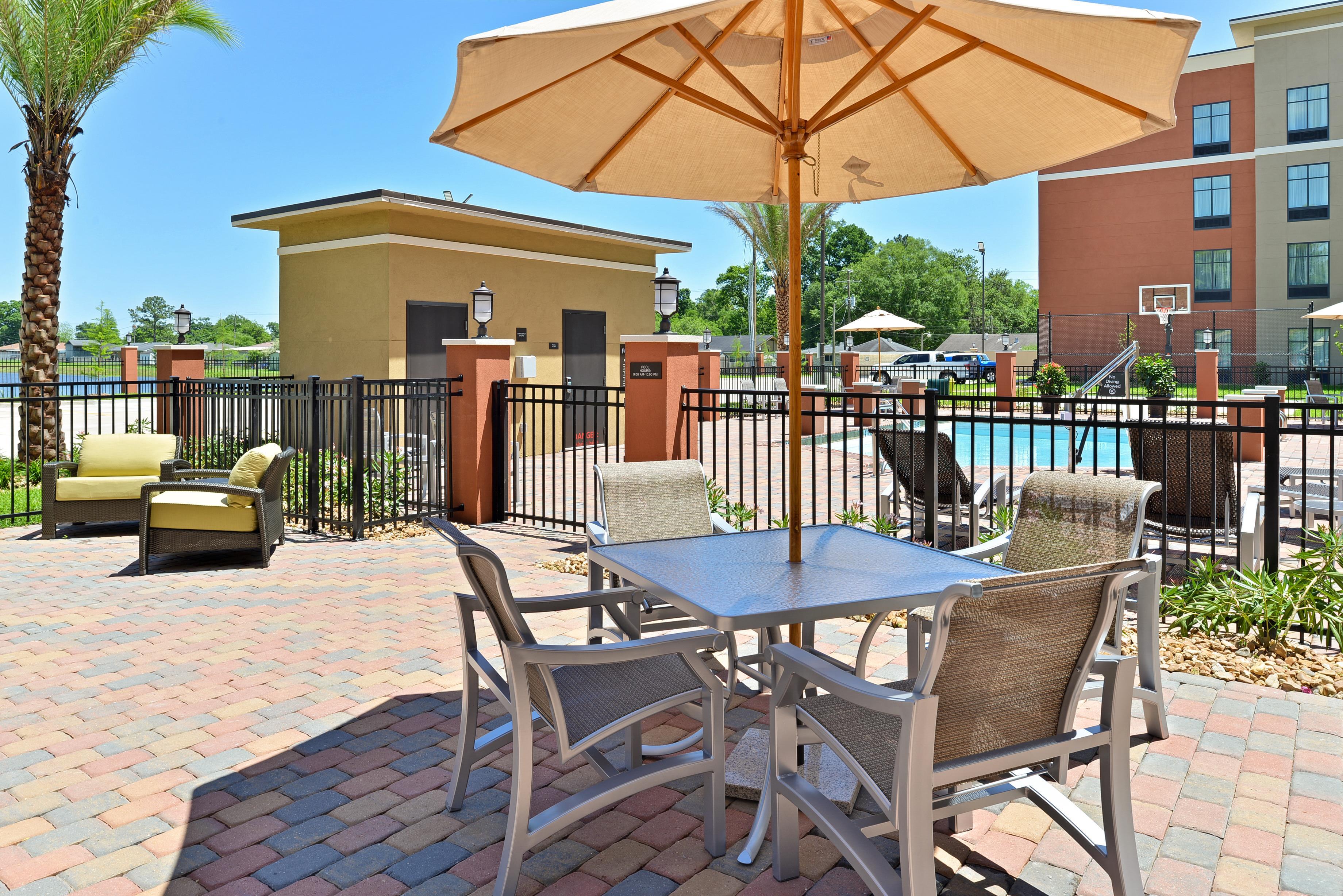 Pool | Homewood Suites Houma, La