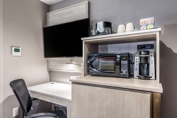  - Best Western Premier Historic Travelers Hotel Alamo Riverwalk