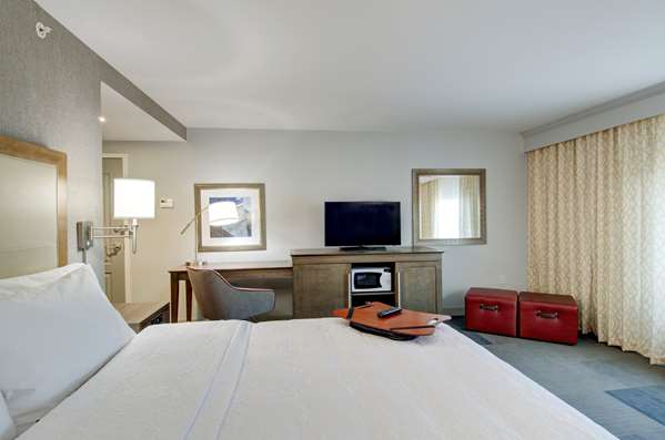  - Hampton Inn & Suites Downtown Springfield