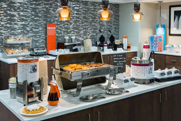 Restaurant - Hampton Inn & Suites Papermill Drive Knoxville - I-40 & I-75, Exit 383