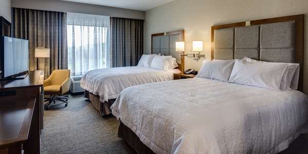  - Hampton Inn & Suites Papermill Drive Knoxville - I-40 & I-75, Exit 383