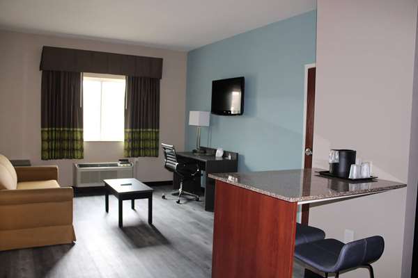  - Super 8 Hotel West Lubbock