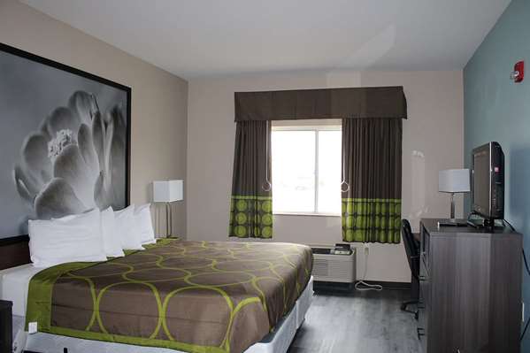  - Super 8 Hotel West Lubbock