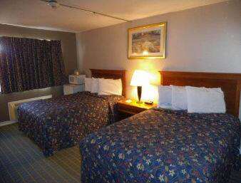  - Days Inn West Branch - I-80, Exit 254