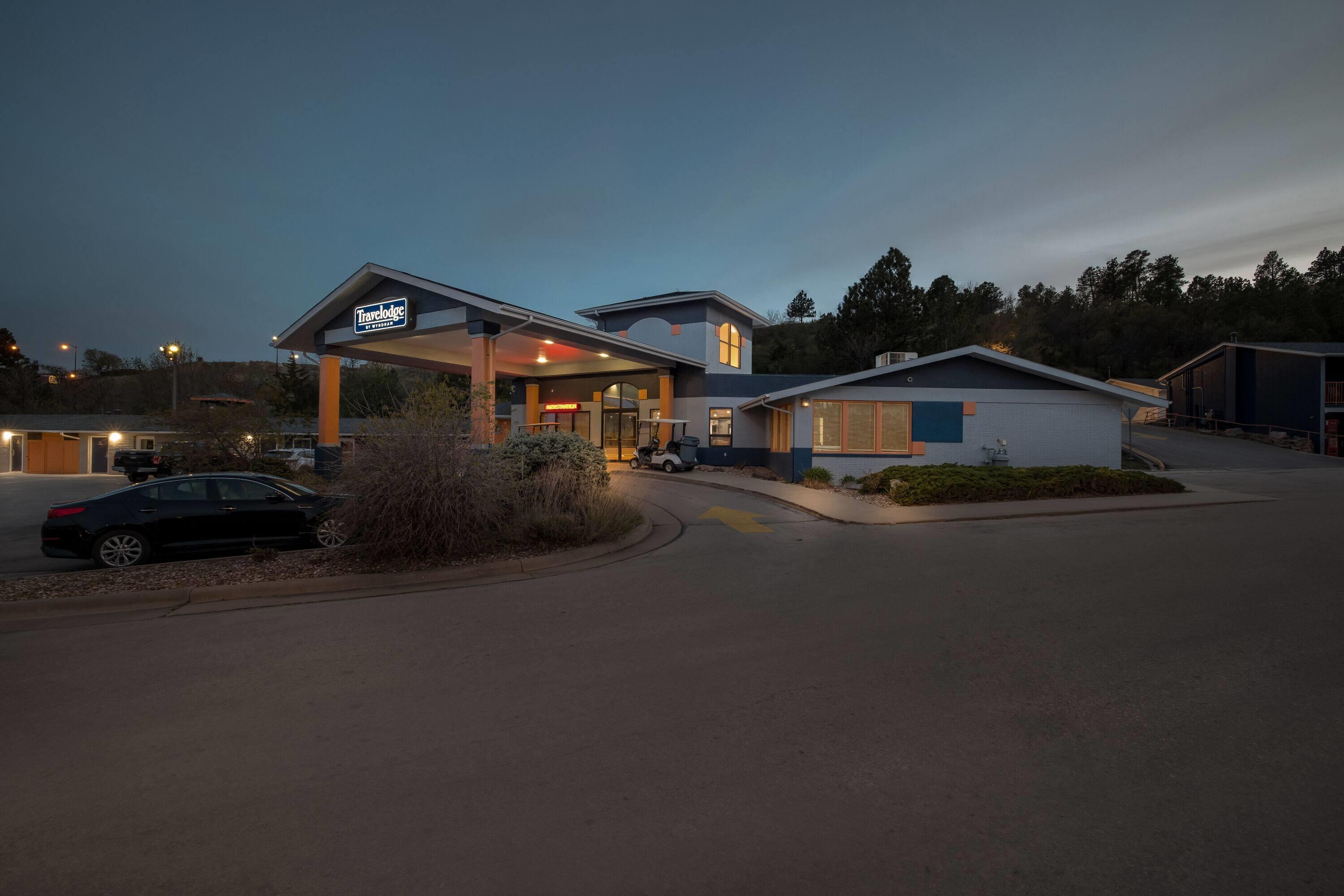 Exterior | Travelodge by Wyndham Rapid City