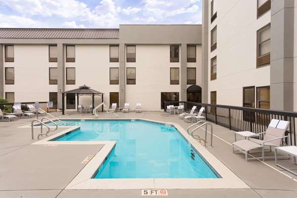 Pool - Wyndham Garden Hotel Airport Greenville - I-85, Exit 54