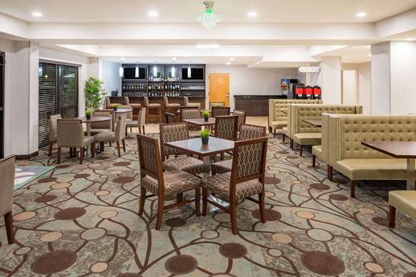 Restaurant - Wyndham Garden Hotel Airport Greenville - I-85, Exit 54