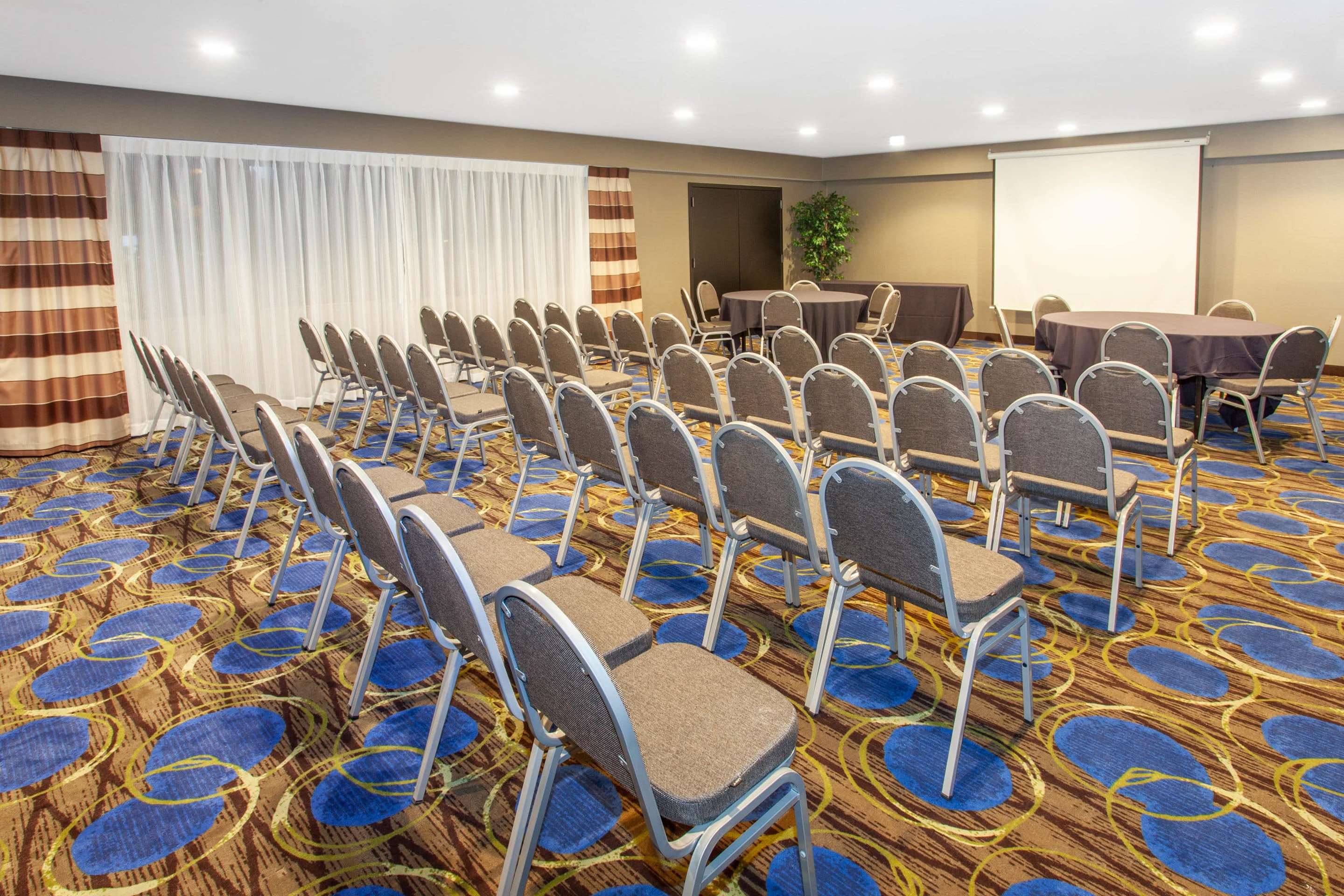 Meeting Room | Wyndham Garden Fort Wayne