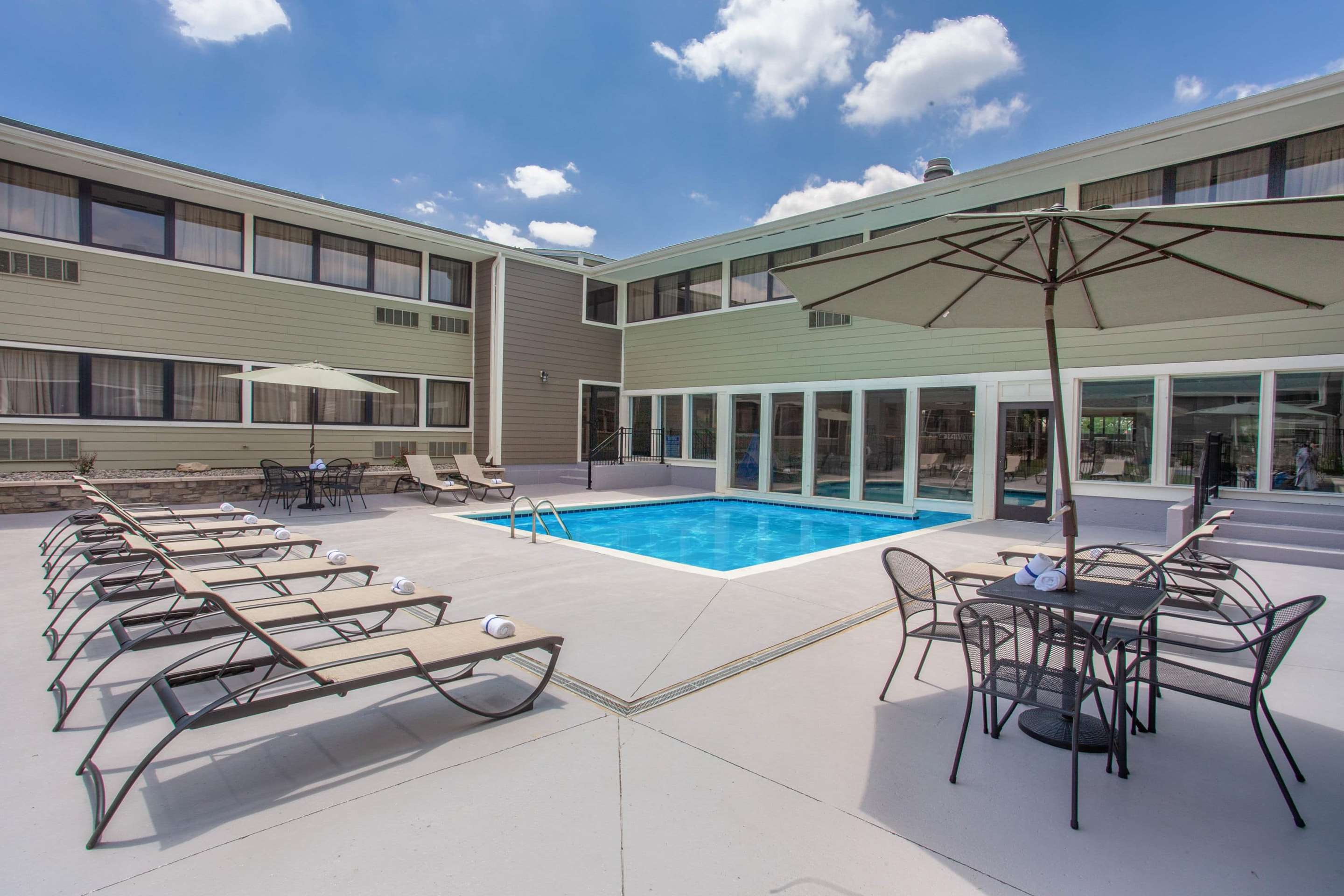 Pool | Wyndham Garden Fort Wayne