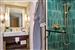 Suite bath