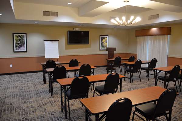  - Best Western Plus Elmendorf Hotel