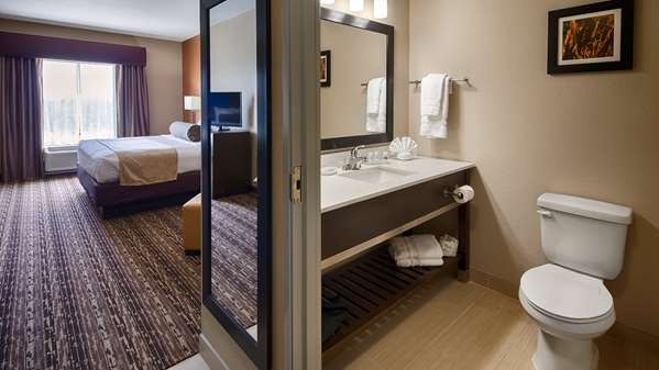  - Best Western Plus Elmendorf Hotel