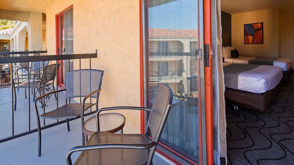 Best Western Plus Heritage Inn-guestroom-Guest Room,Guest Room Amenity,On-Site.jpg