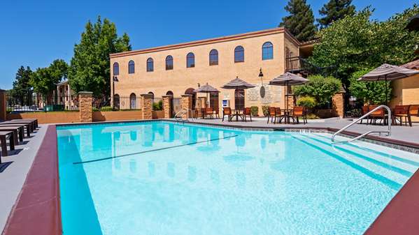 Pool - Best Western Plus Heritage Inn Stockton