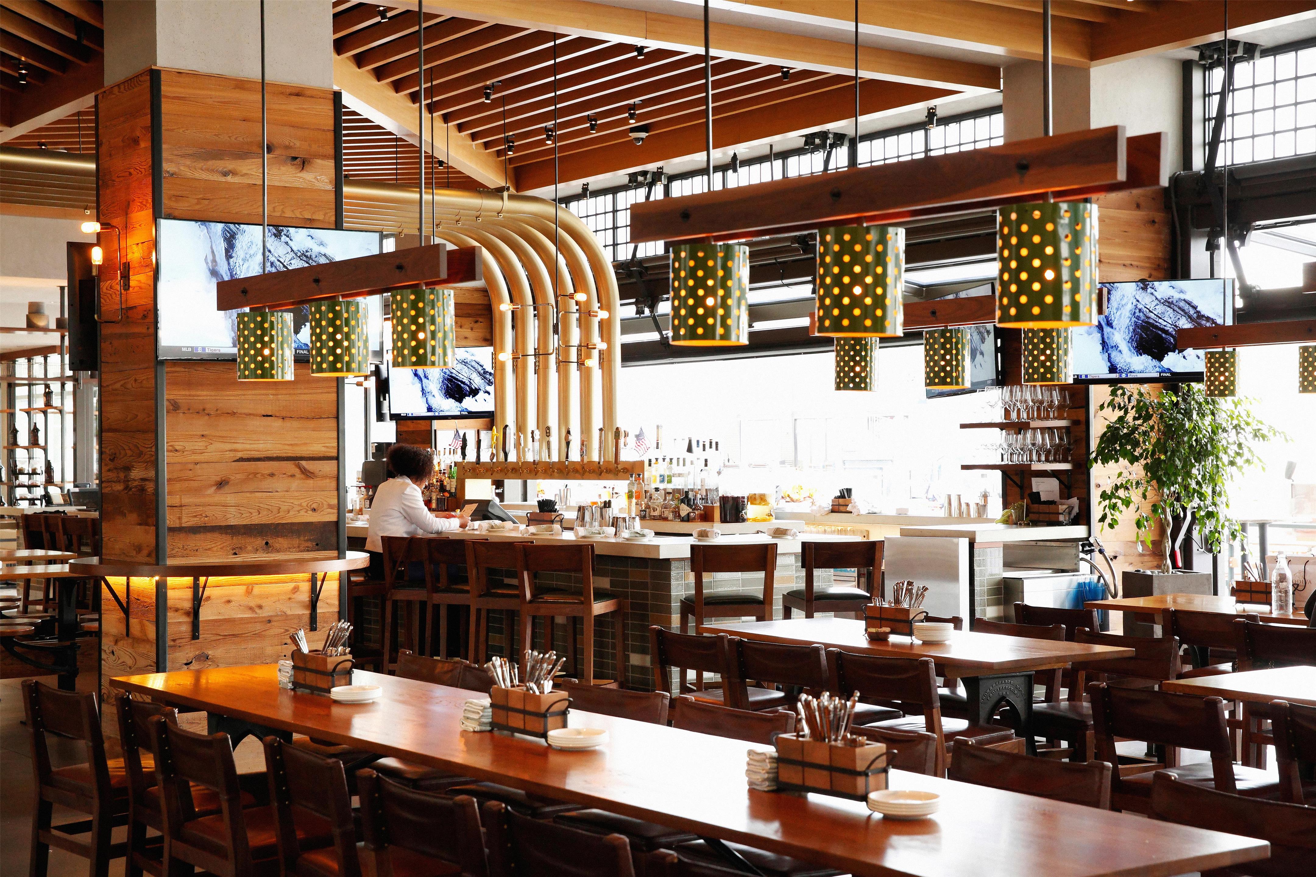 Bar Lounge | Hyatt Regency Tysons Corner Center