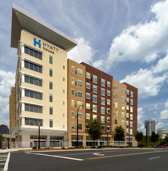 Exterior view - Hyatt House Hotel Downtown Atlanta- I-75 & I-85, Exit 249B & 249C