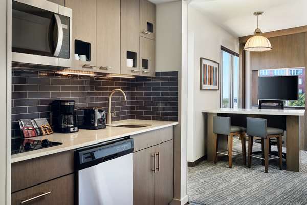  - Hyatt House Hotel Downtown Atlanta- I-75 & I-85, Exit 249B & 249C