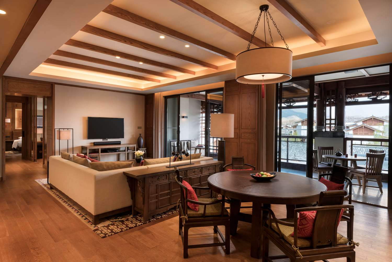 JINMAO HOTEL LIJIANG - Photo 43