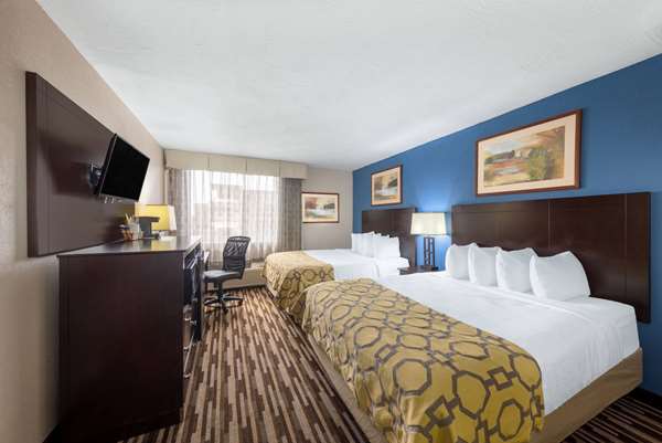  - Baymont Inn & Suites Springfield