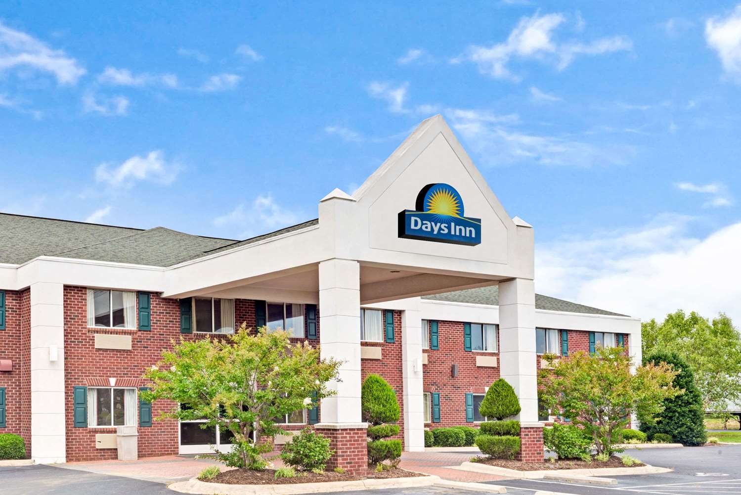 Days Inn Siler City, NC See Discounts