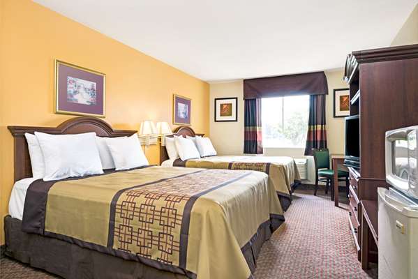  - Days Inn Siler City