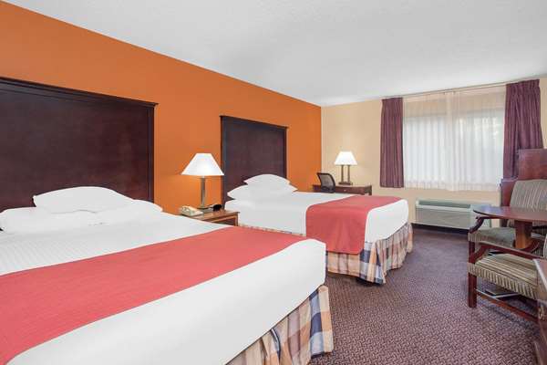  - Ramada Hotel Waupaca