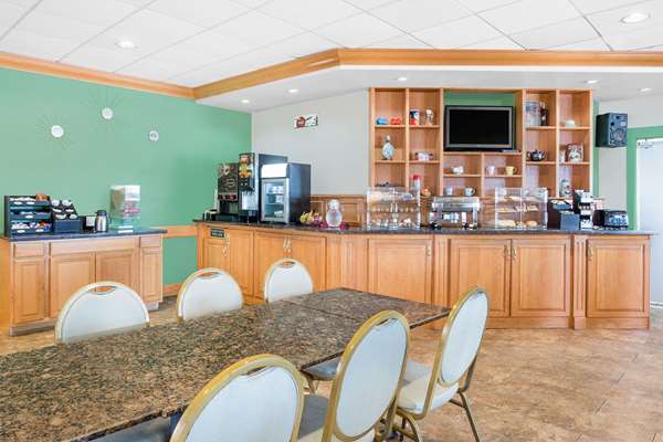  - Ramada Hotel Waupaca