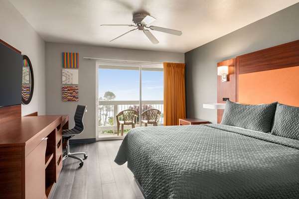  - Travelodge Depoe Bay