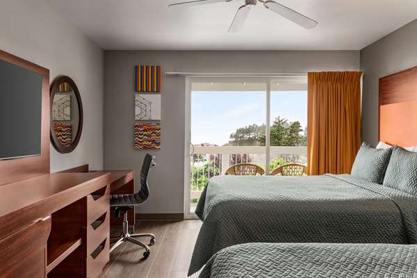  - Travelodge Depoe Bay