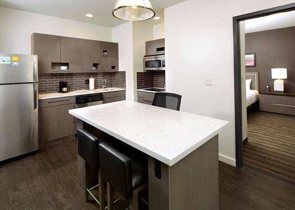 Suite - Hyatt House Hotel Pittsburgh