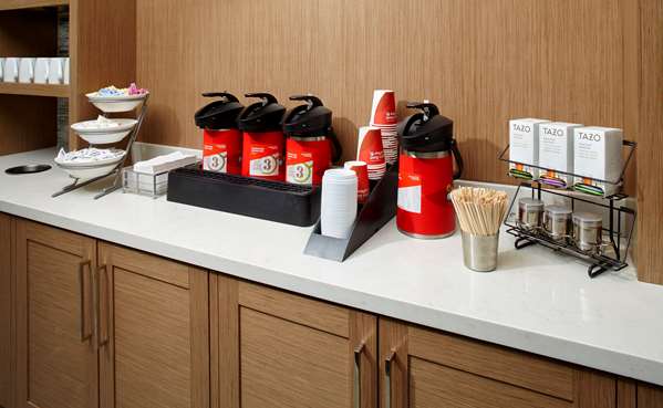 Restaurant - Hyatt Place Hotel Miami Airport East