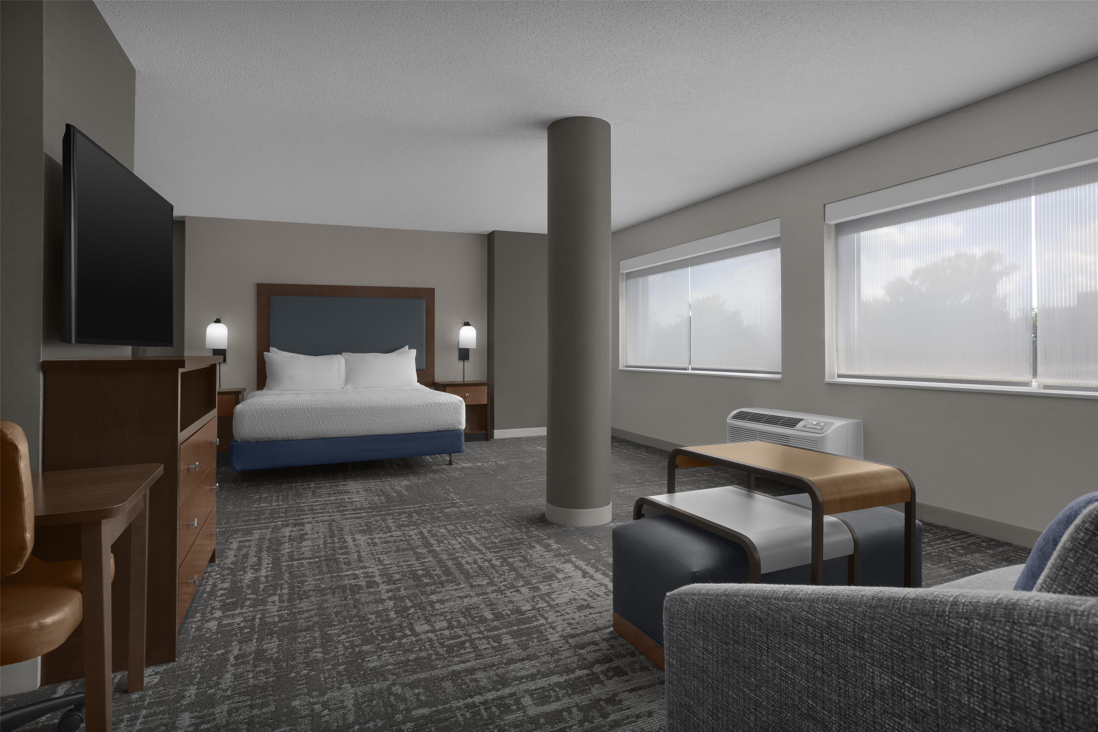 Guest room