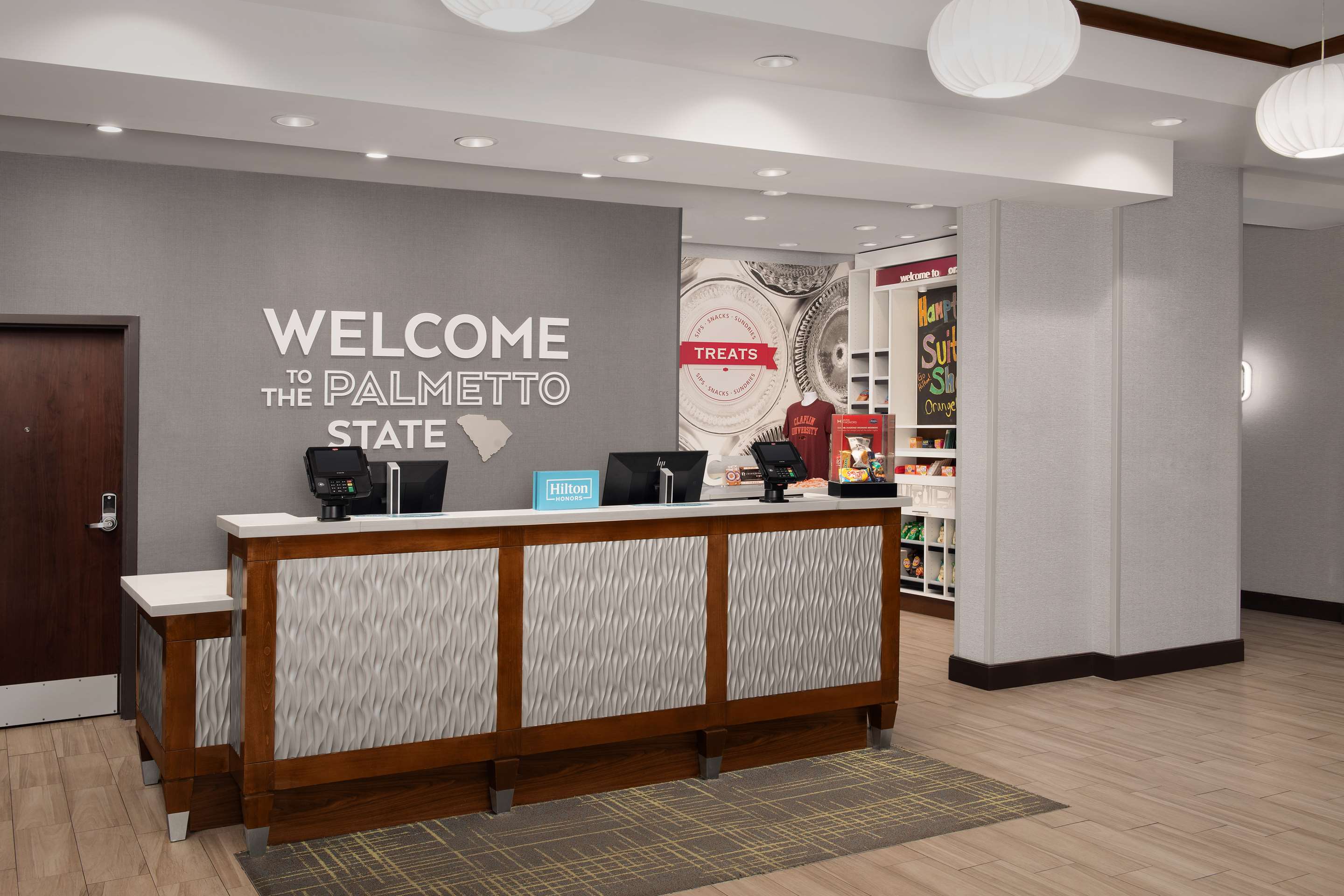 Reception | Hampton Inn & Suites Orangeburg