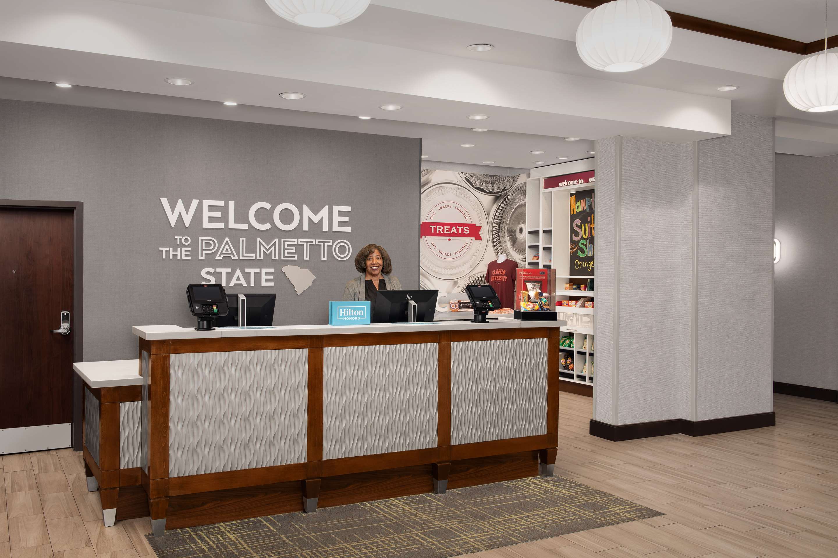 Reception | Hampton Inn & Suites Orangeburg
