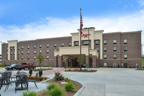 Exterior view - Hampton Inn Omaha