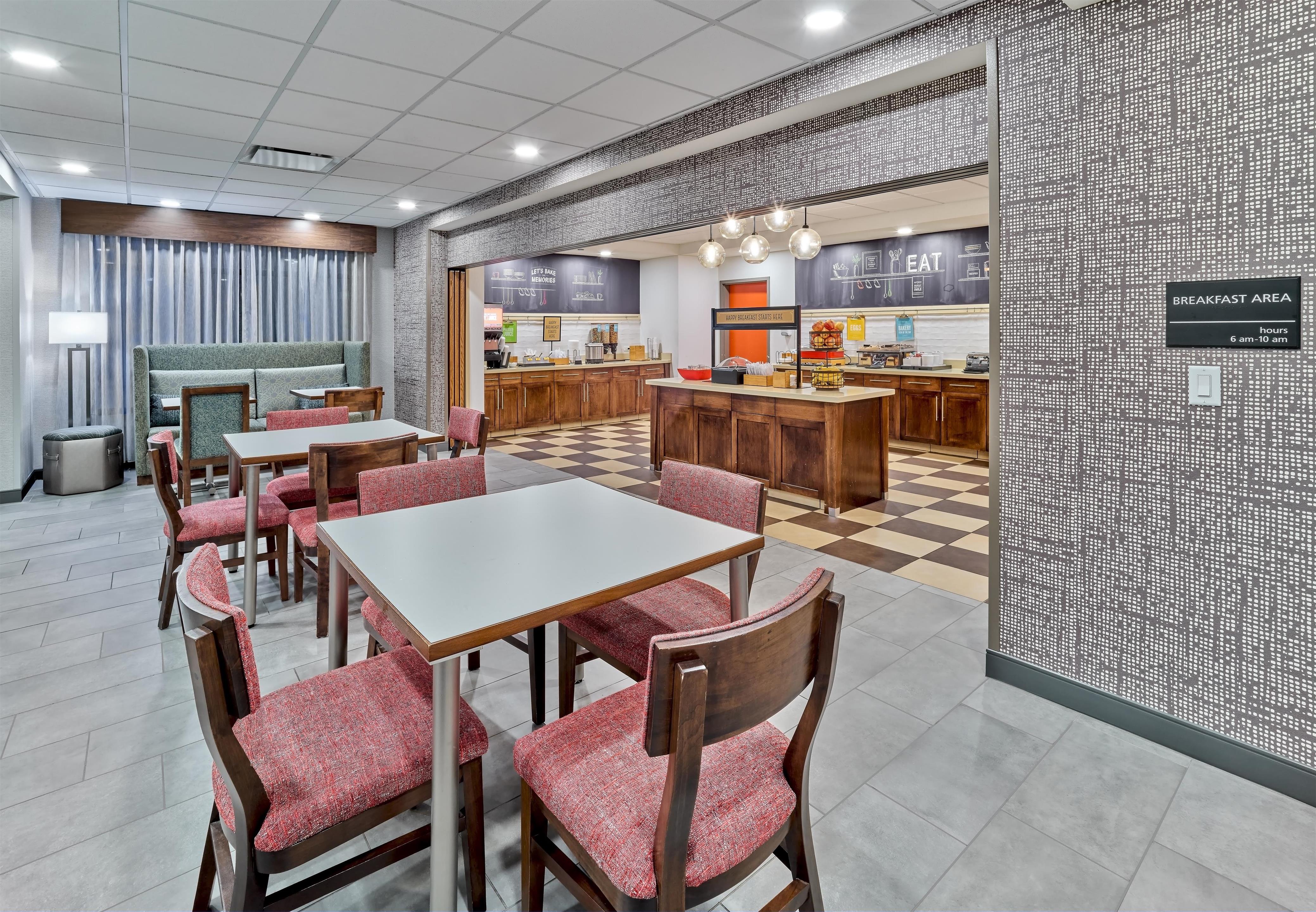 Lobby | Hampton Inn Omaha Midtown-Aksarben Area