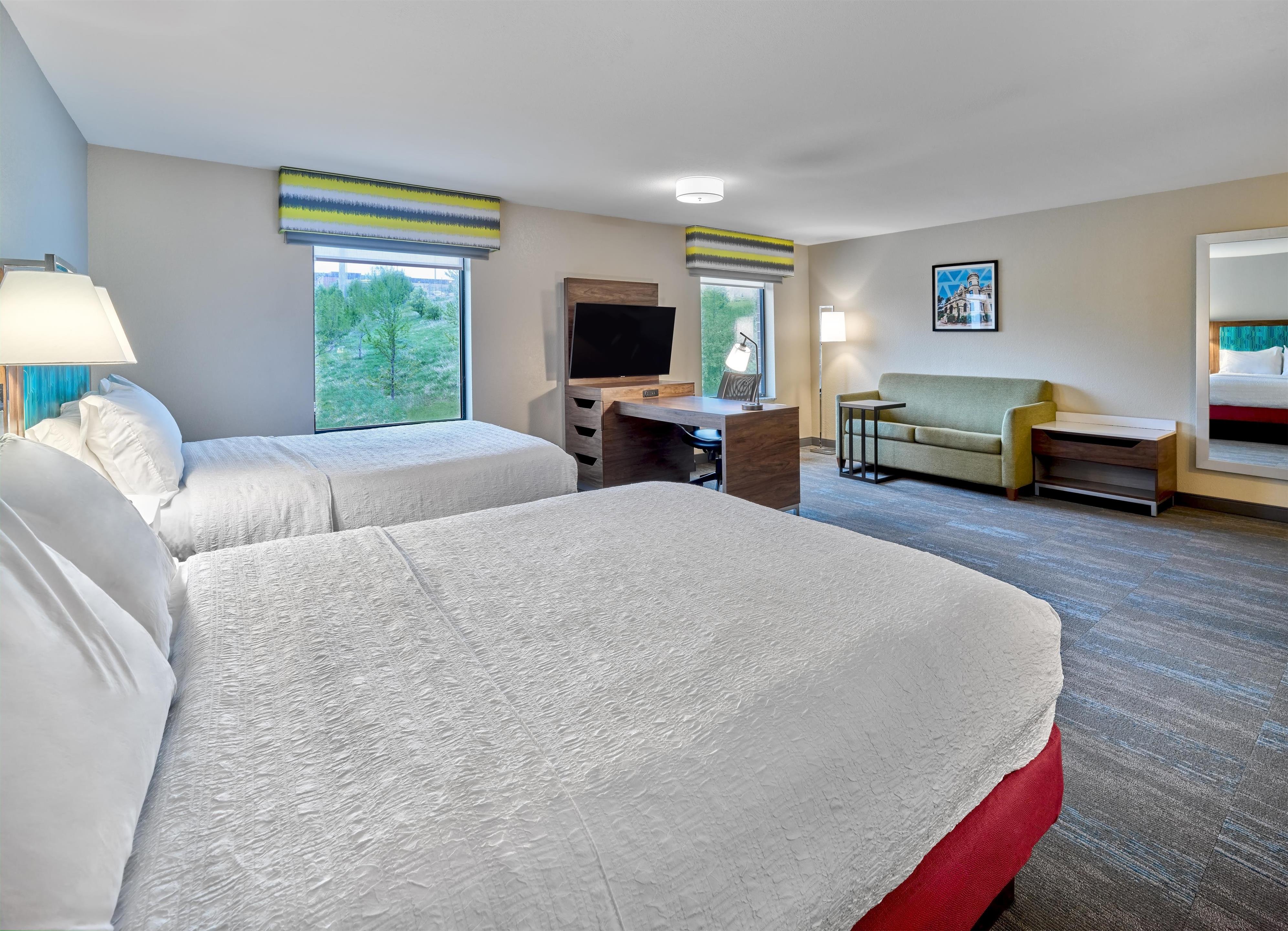 Guest room