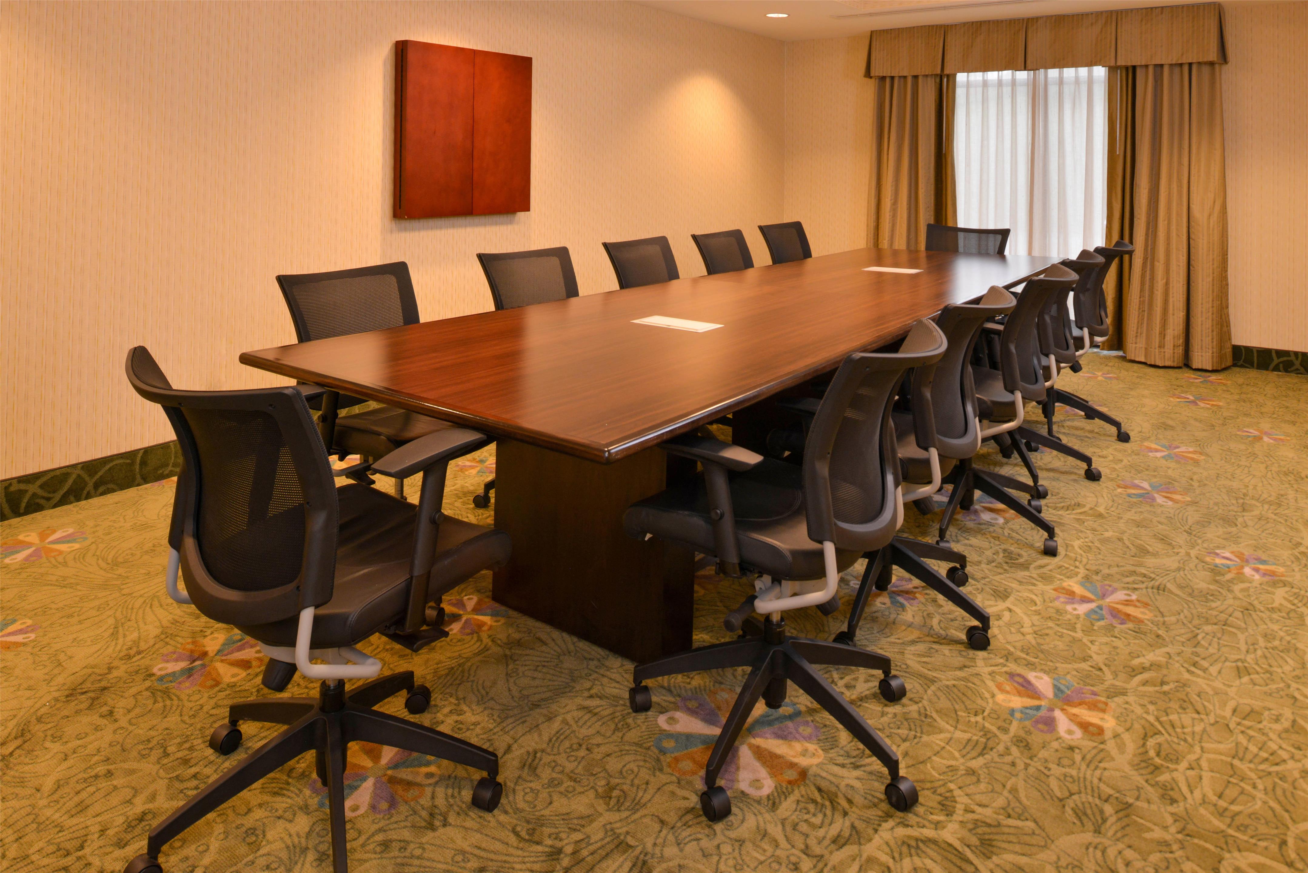 Meeting Room | Hampton Inn Omaha Midtown-Aksarben Area