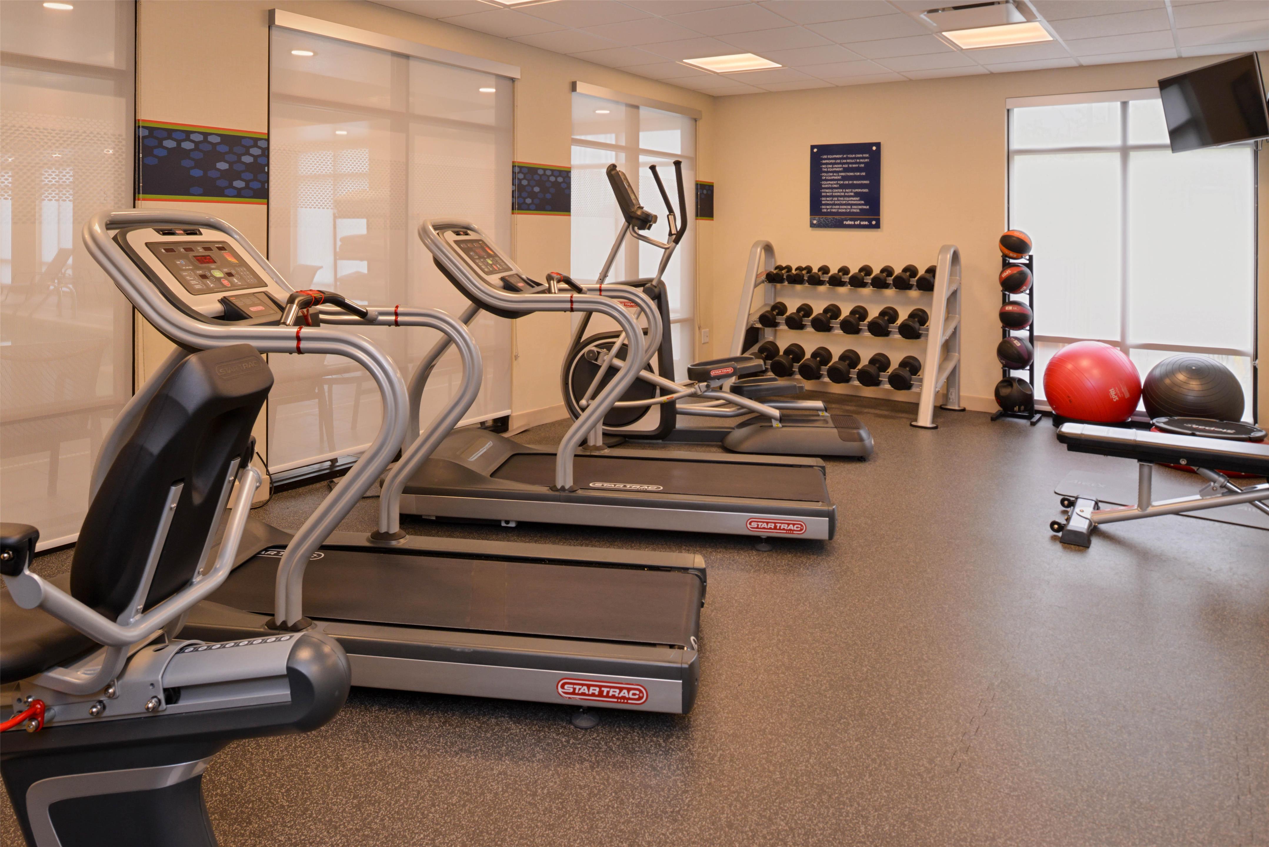 Health club fitness center gym | Hampton Inn Omaha Midtown-Aksarben Area
