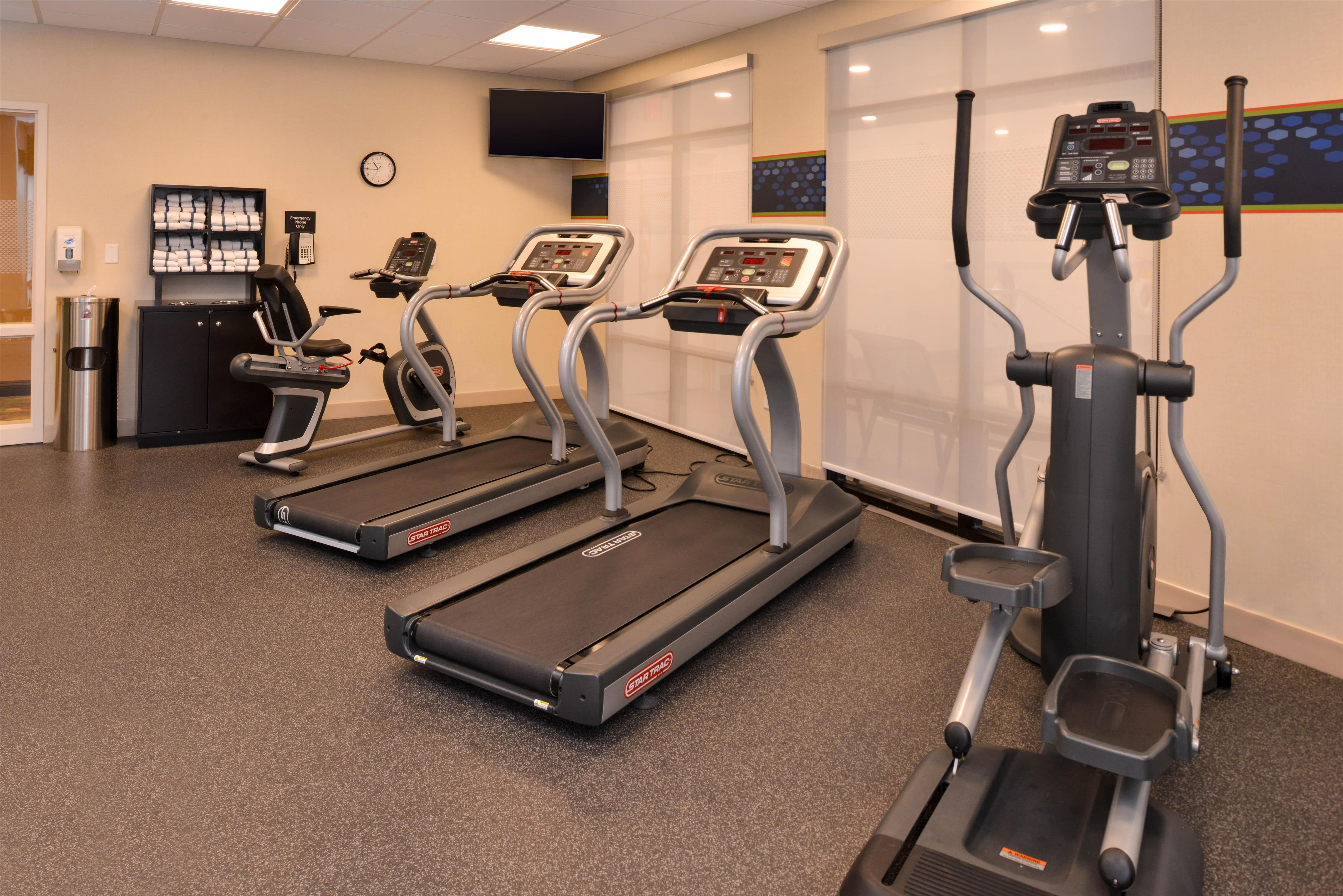 Health club fitness center gym | Hampton Inn Omaha Midtown-Aksarben Area