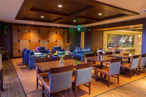 Bar - Best Western Premier Boulder Falls Inn Lebanon