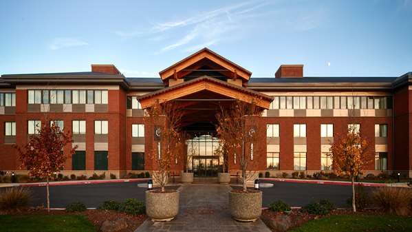 Exterior view - Best Western Premier Boulder Falls Inn Lebanon