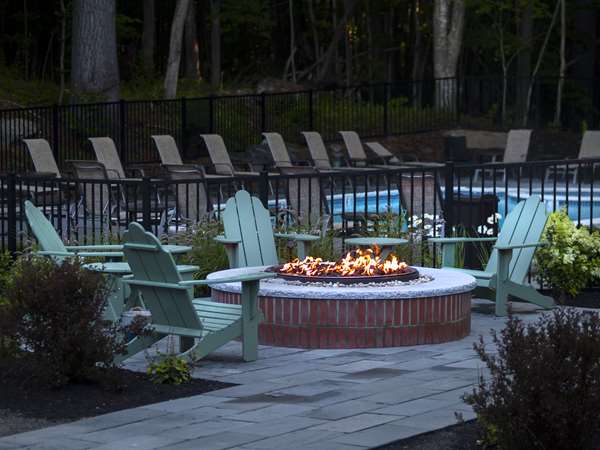 Pool - Inn at Diamond Cove Great Diamond Island Portland