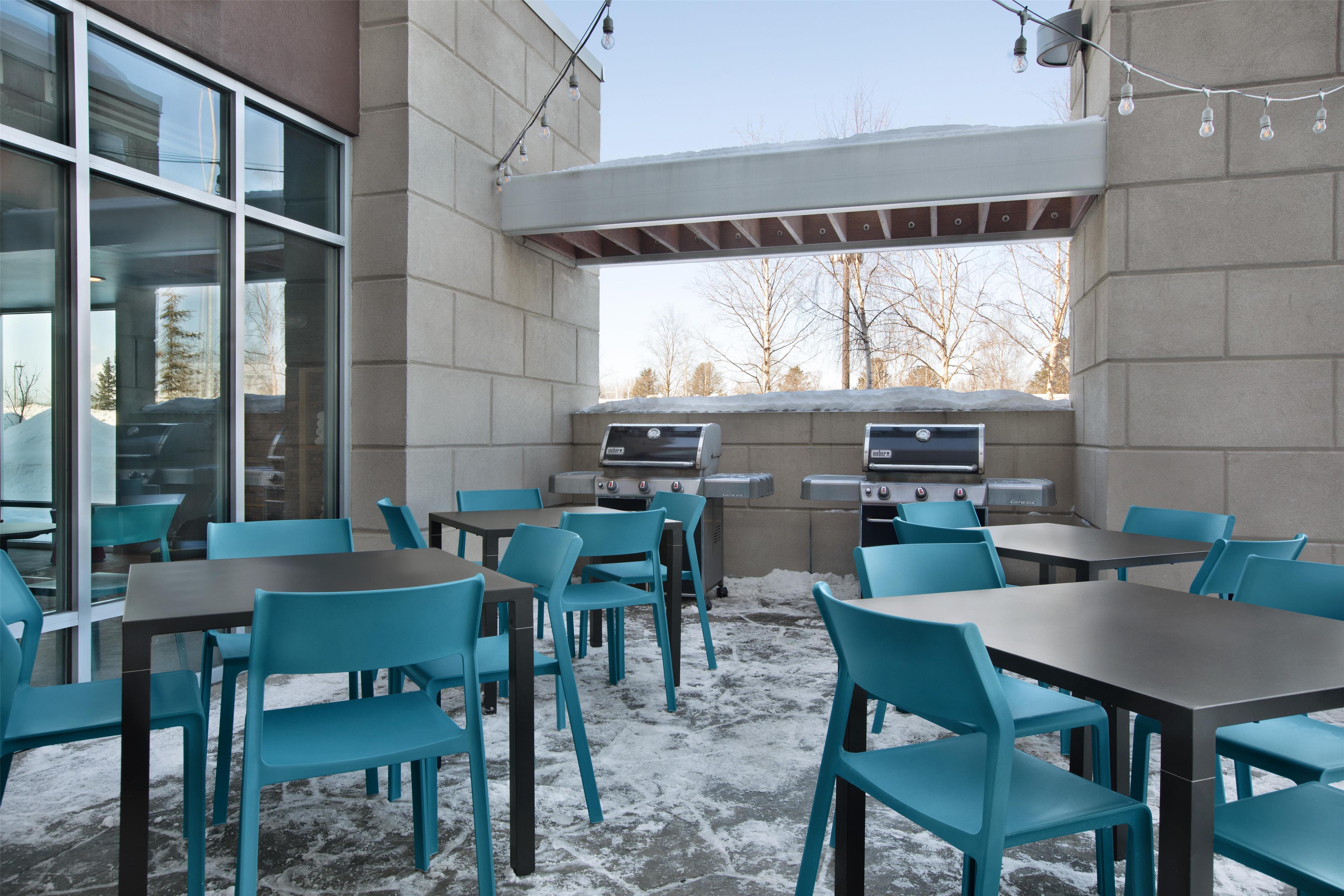 Exterior | Home2 Suites by Hilton Anchorage / Midtown