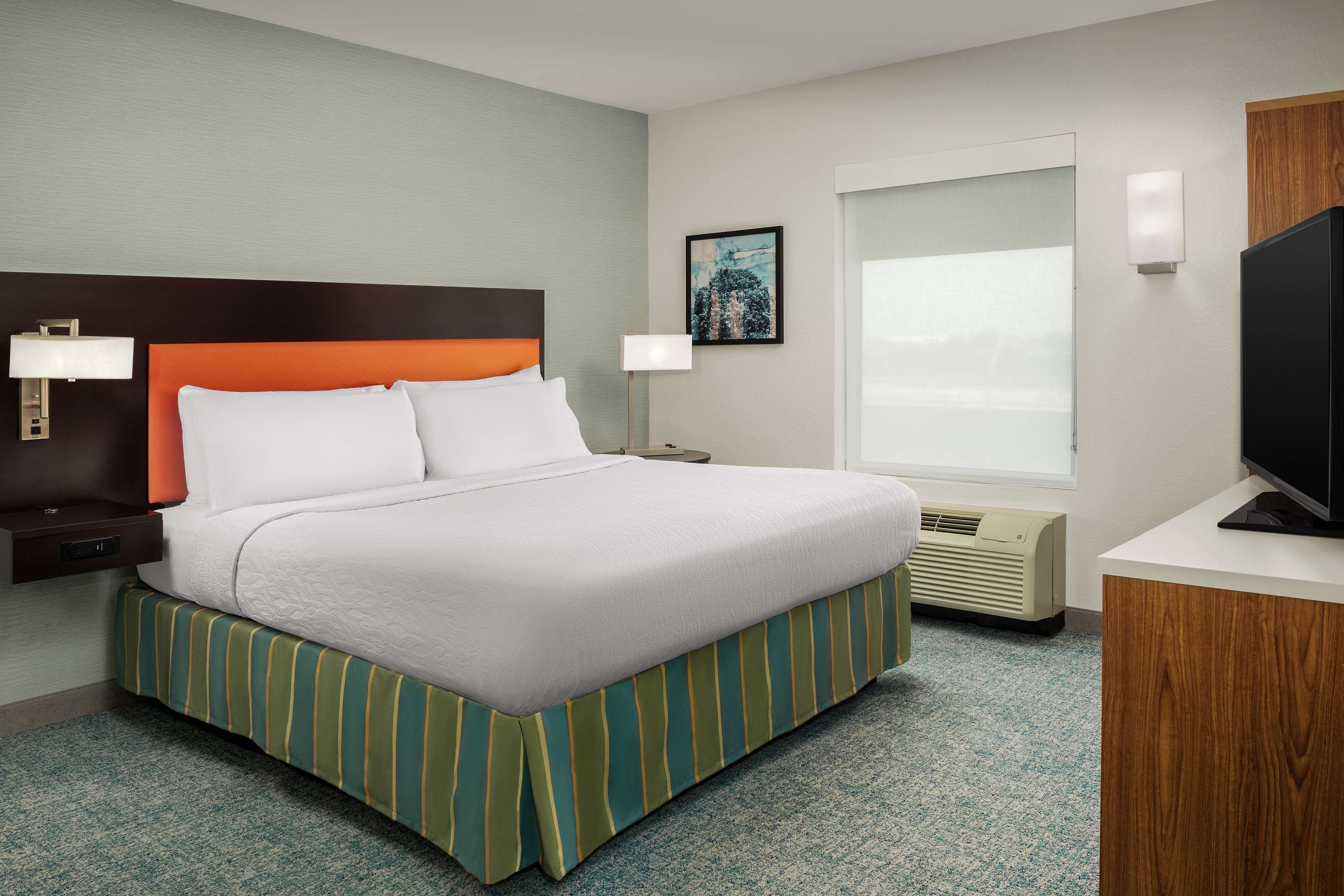 Guest room
