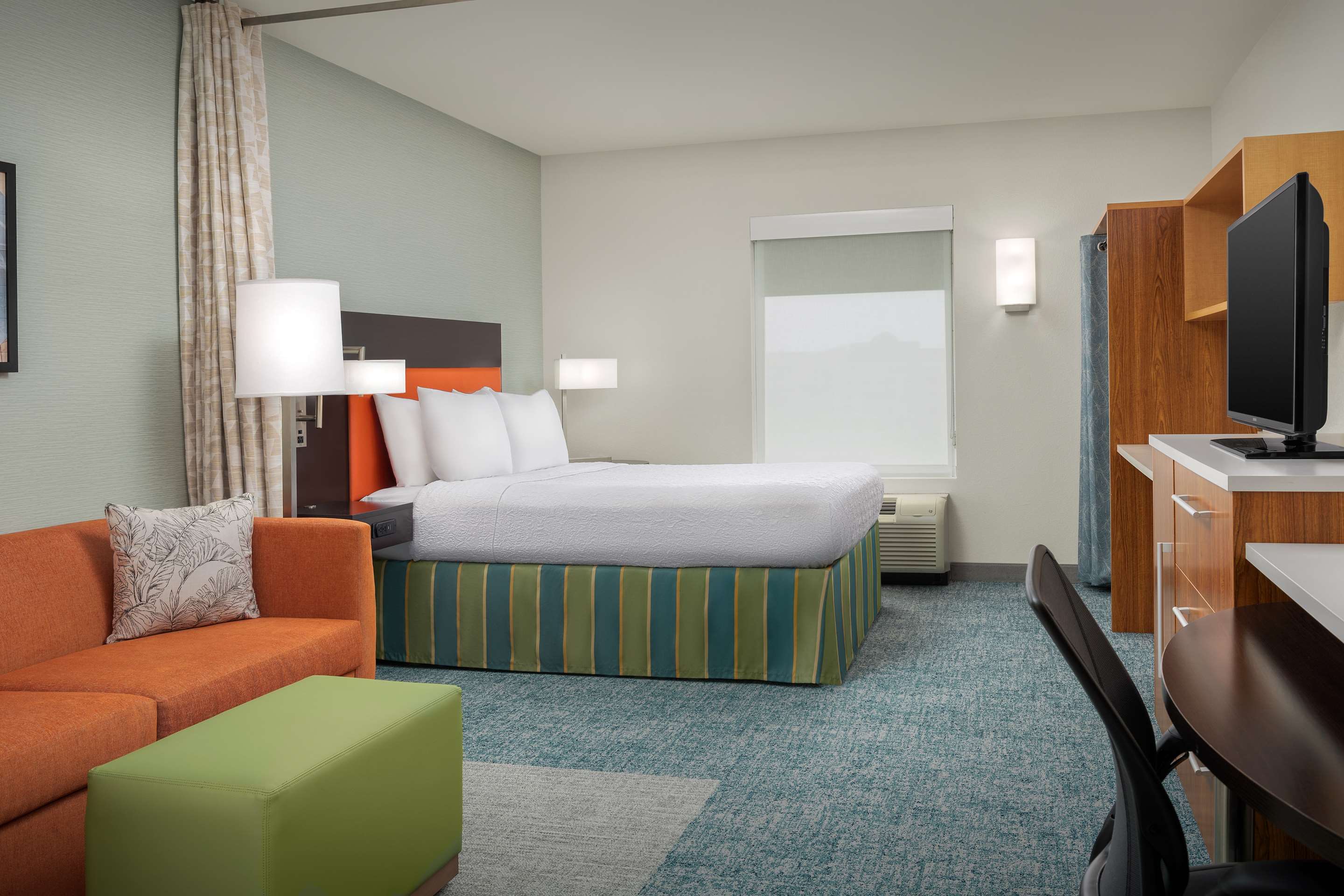 Guest room