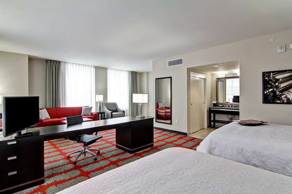  - Hampton Inn & Suites Downtown Cincinnati - I-71, Exit 1B
