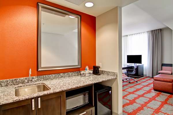  - Hampton Inn & Suites Downtown Cincinnati - I-71, Exit 1B