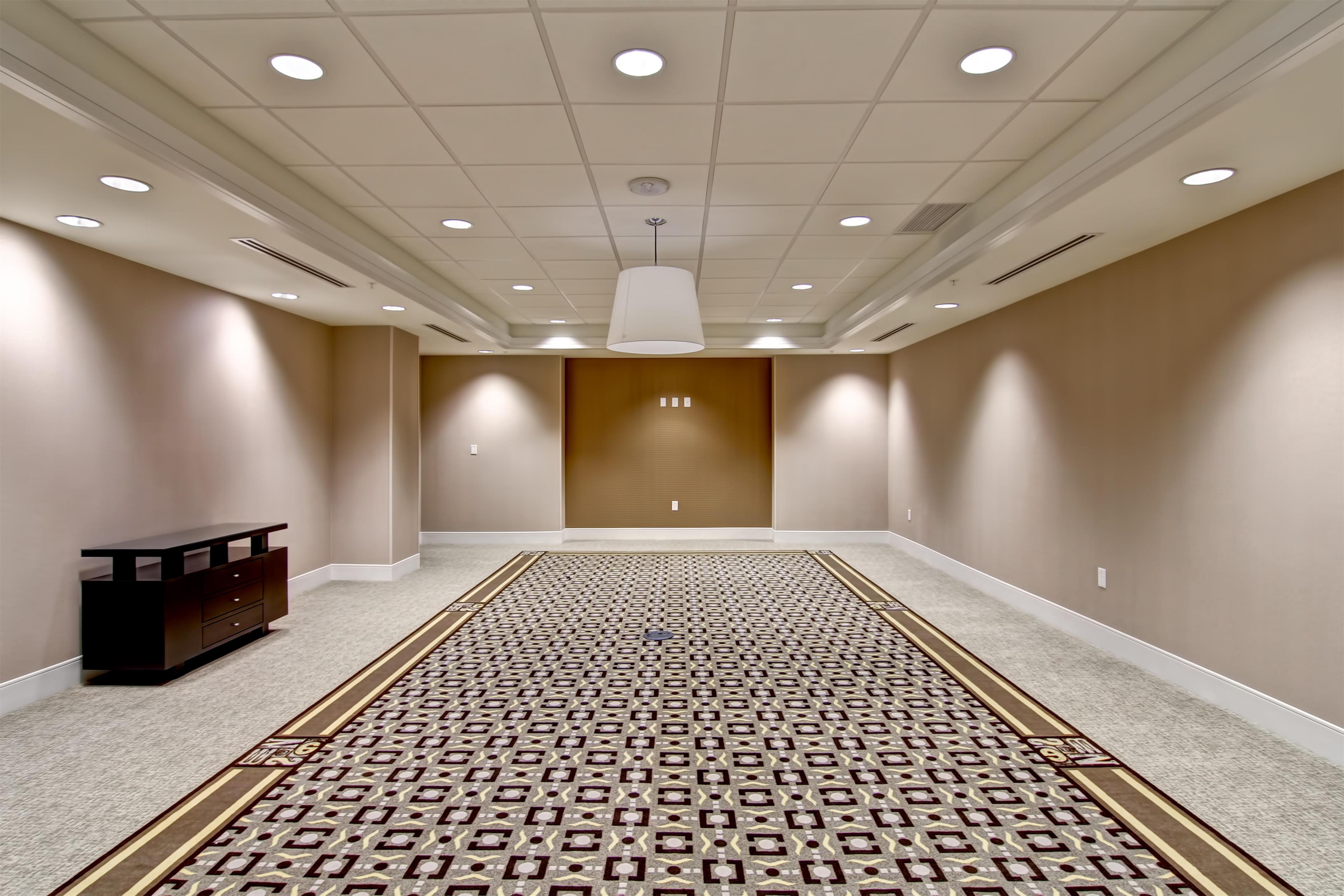 Meeting Room | Hampton Inn & Suites Cincinnati-Downtown